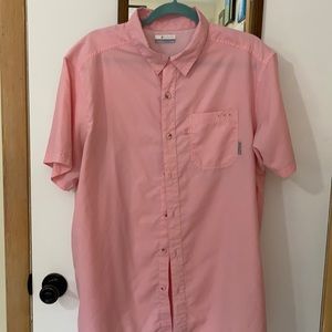 Columbia Men’s short sleeve shirt Sz L